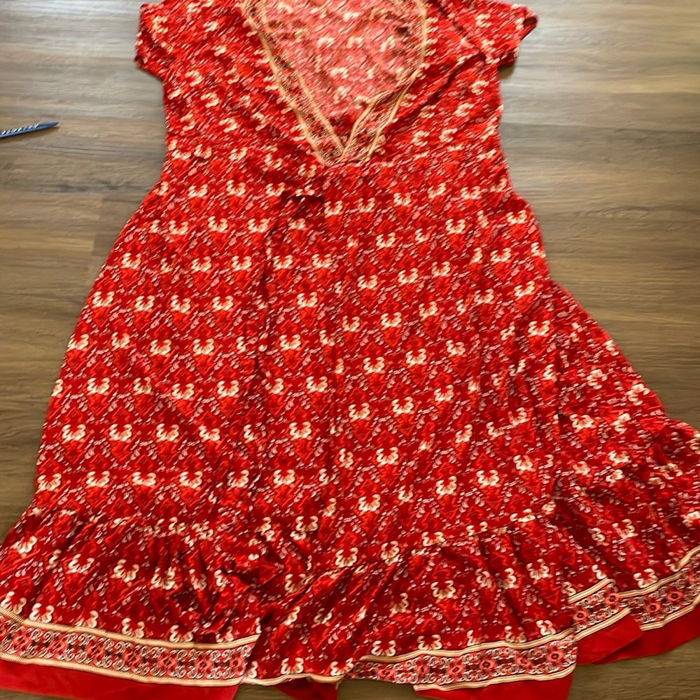 Vibrant Red Floral Women's Robe